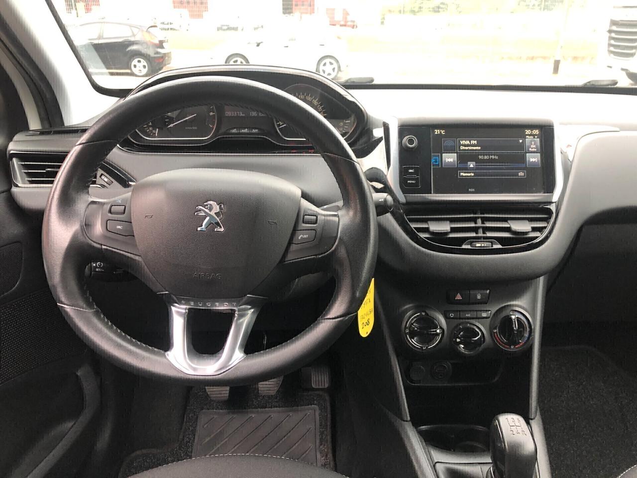 Peugeot 208 PureTech 82 5 porte Access