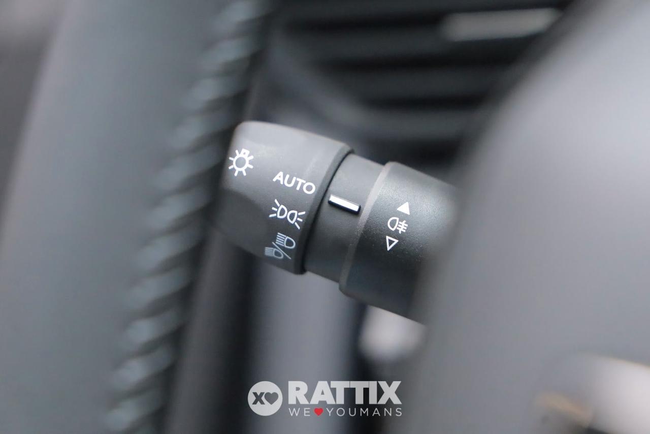 Peugeot 208 1.2 Puretech 100CV Style