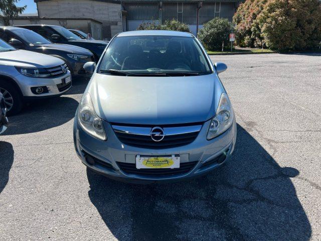 OPEL Corsa 1.2 5 porte Cosmo