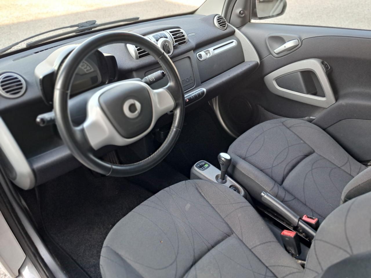 Smart ForTwo 1000 52 kW MHD coupé passion