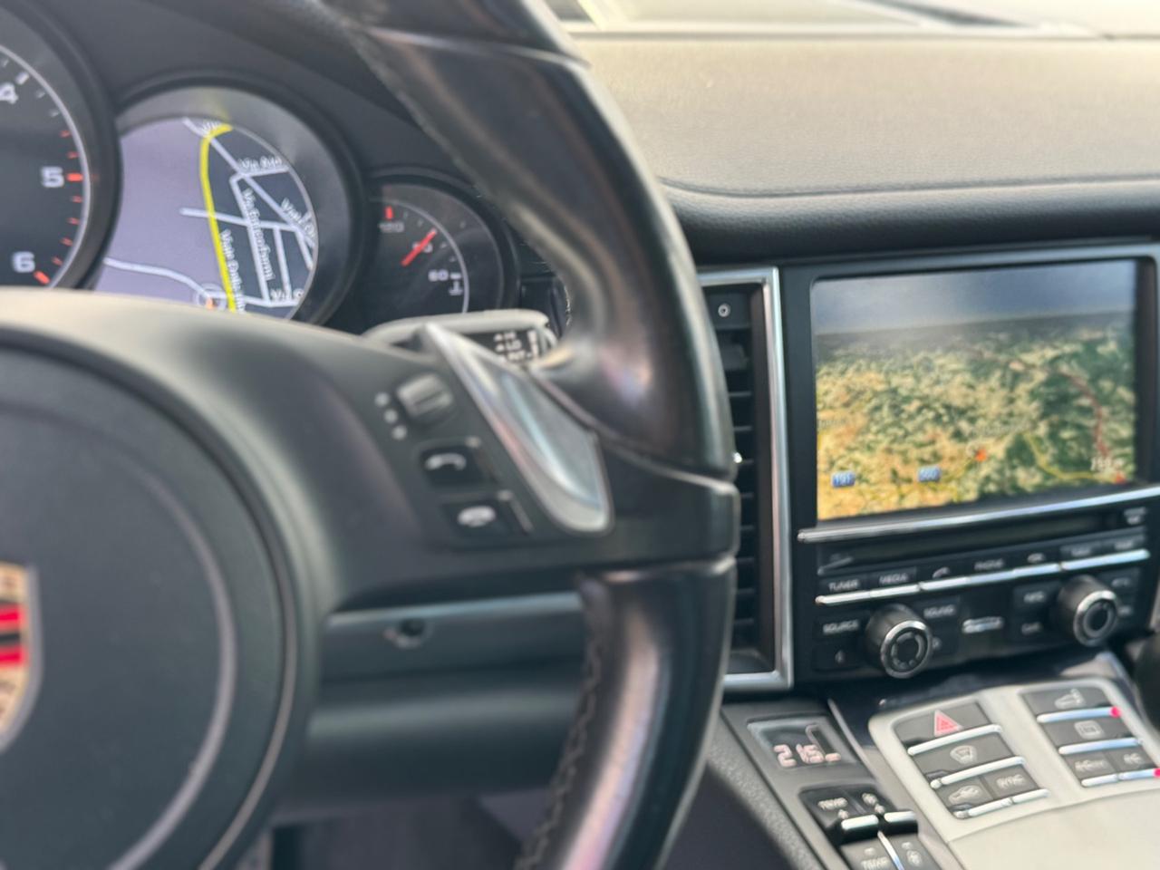 PORSCHE PANAMERA 3.0 D V6 300 CV EDITION TETTO SCARICHI