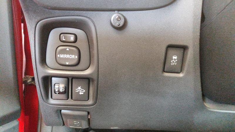 Toyota Aygo 1.0 VVT-i x-play MMT