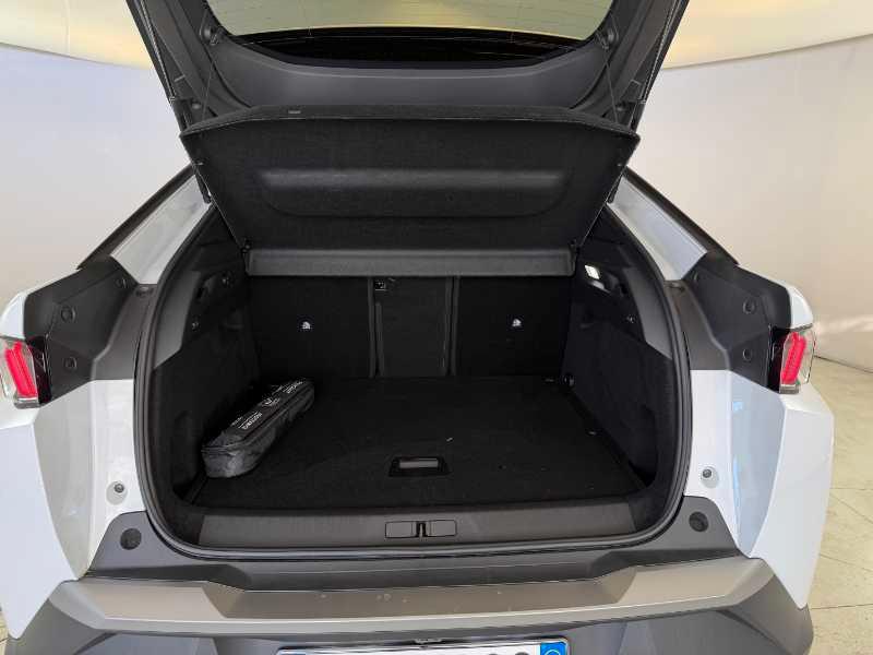 PEUGEOT Nuovo 3008 ALLURE - Hybrid 136 E-DCS6