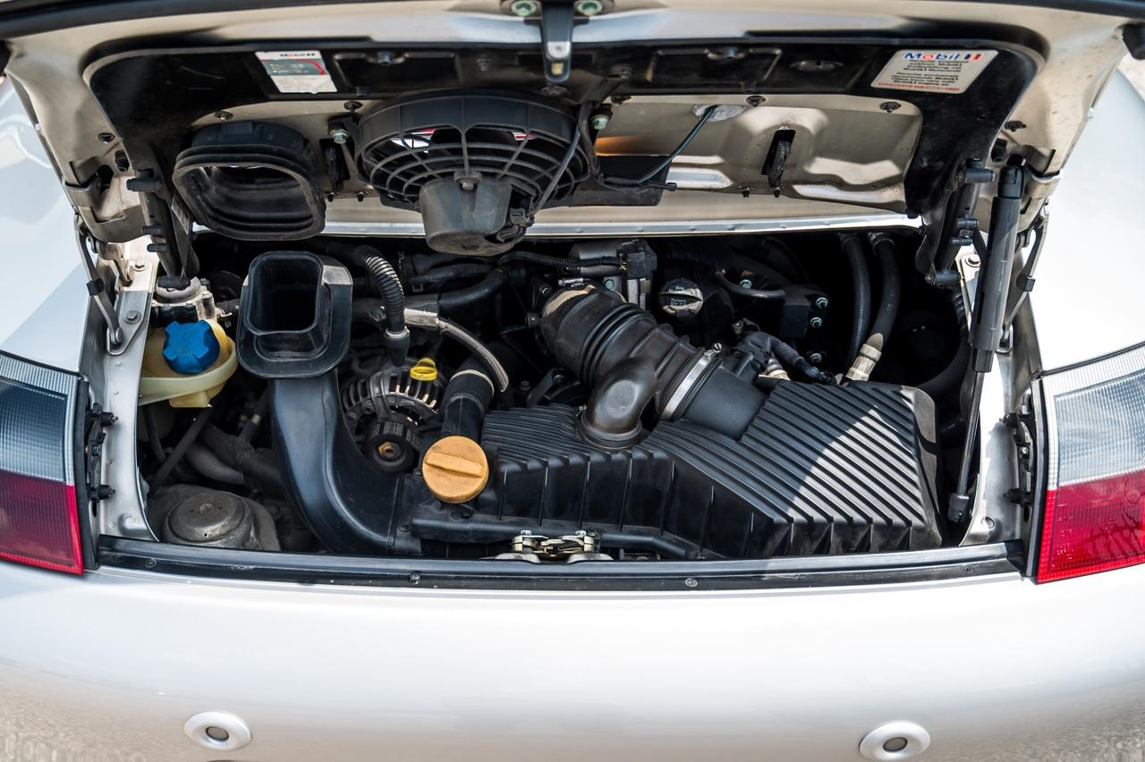 Porsche 911 Carrera 4 cat Coupé
