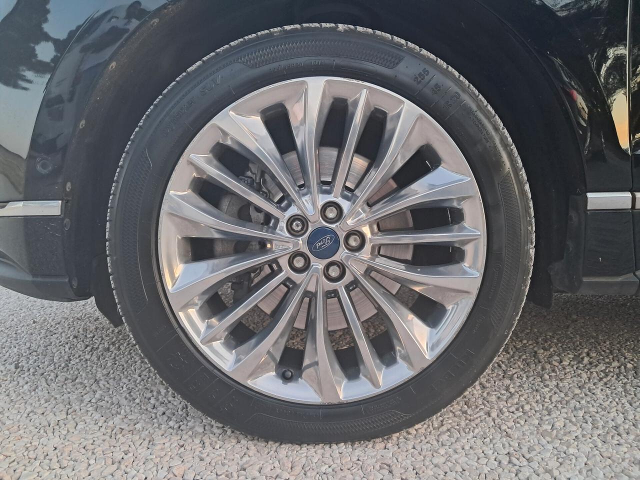 FORD EDGE 2.0 TDCI 4WD 238cv VIGNALE *TETTO-PELLE*