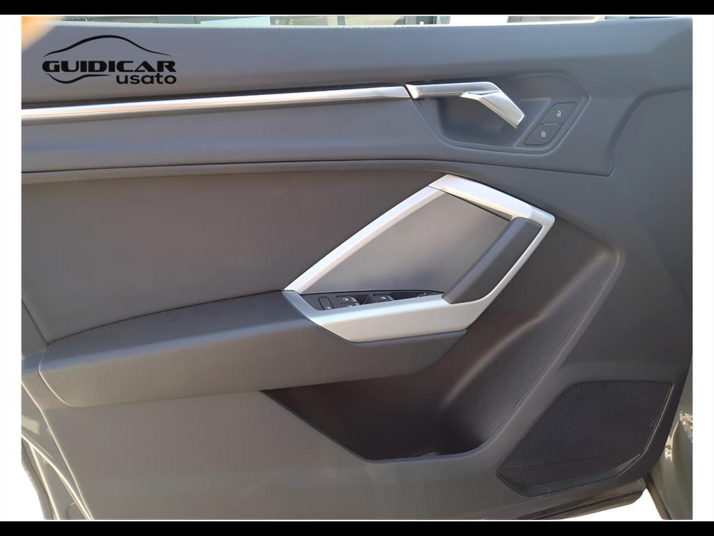 AUDI Q3 2 serie - Q3 35 TFSI Business Advanced