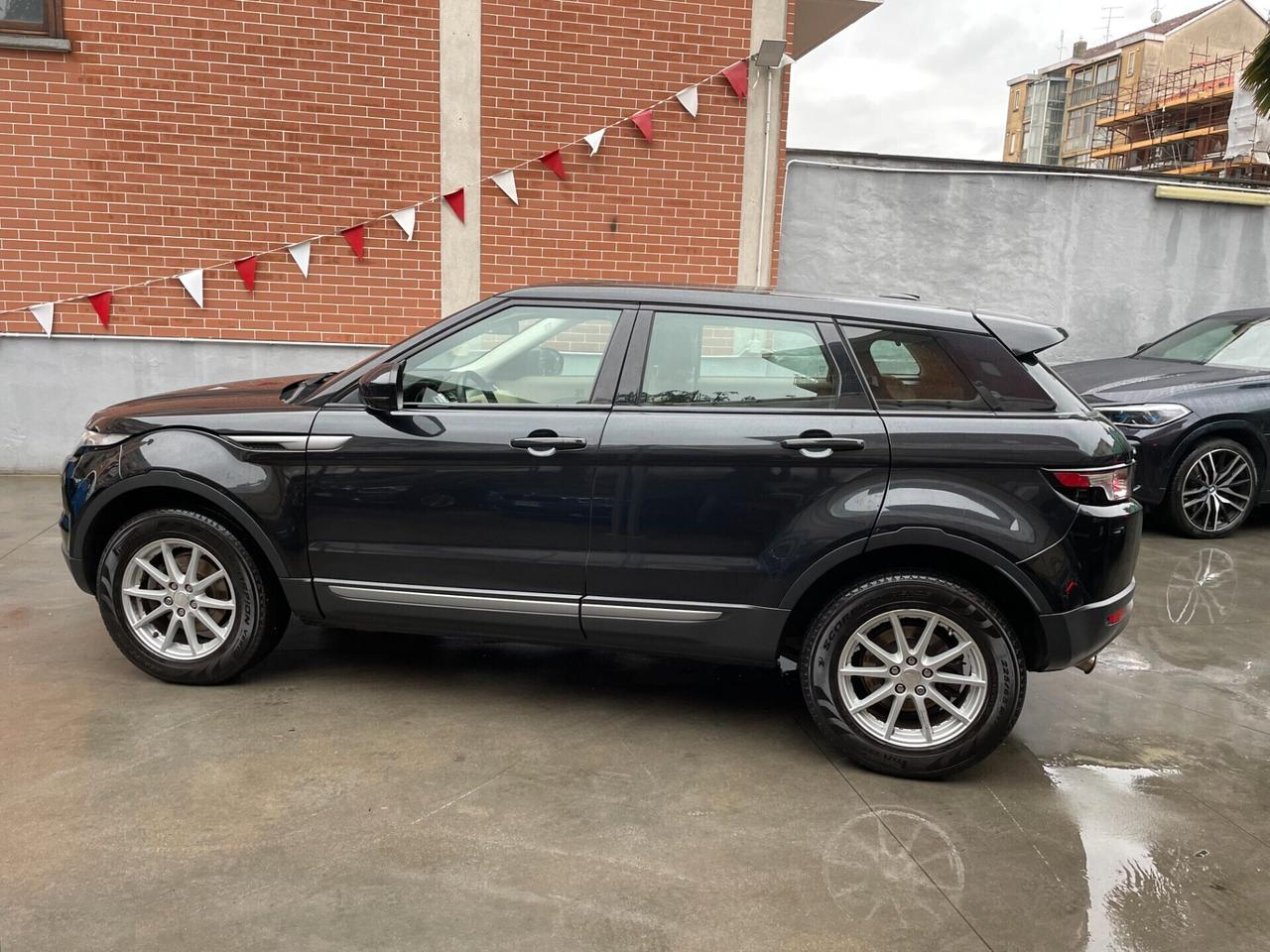 Land Rover Range Rover Evoque Range Rover Evoque 2.2 TD4 5p. Dynamic