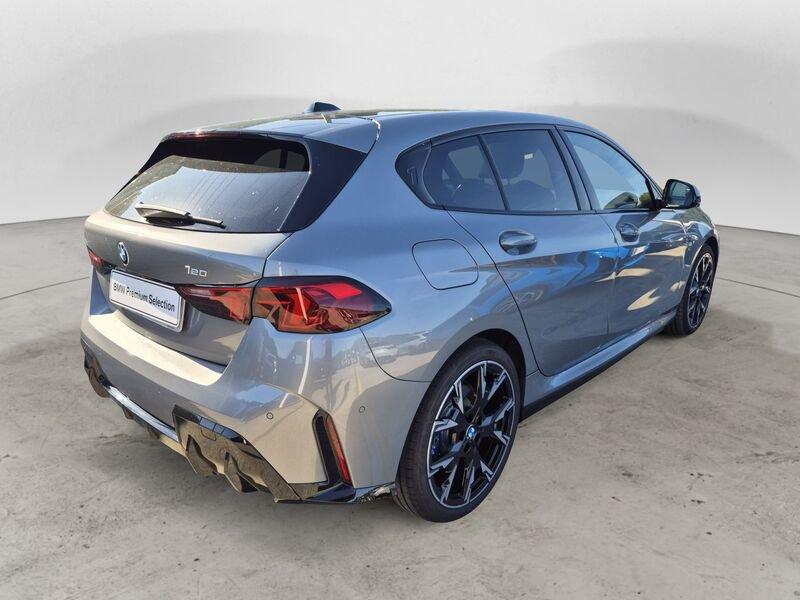 BMW Serie 1 120 48V MSport auto