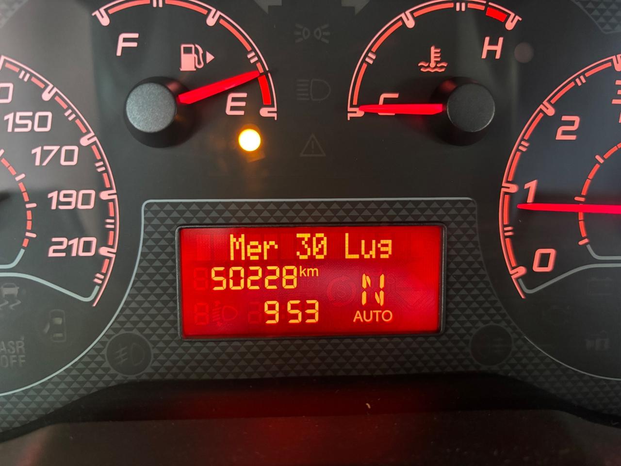 Fiat Qubo 1.3 MJT 80 CV Lounge cambio automatico