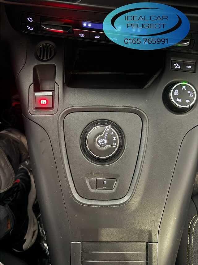 Peugeot Rifter BlueHDi 130 S&S EAT8 Active Standard