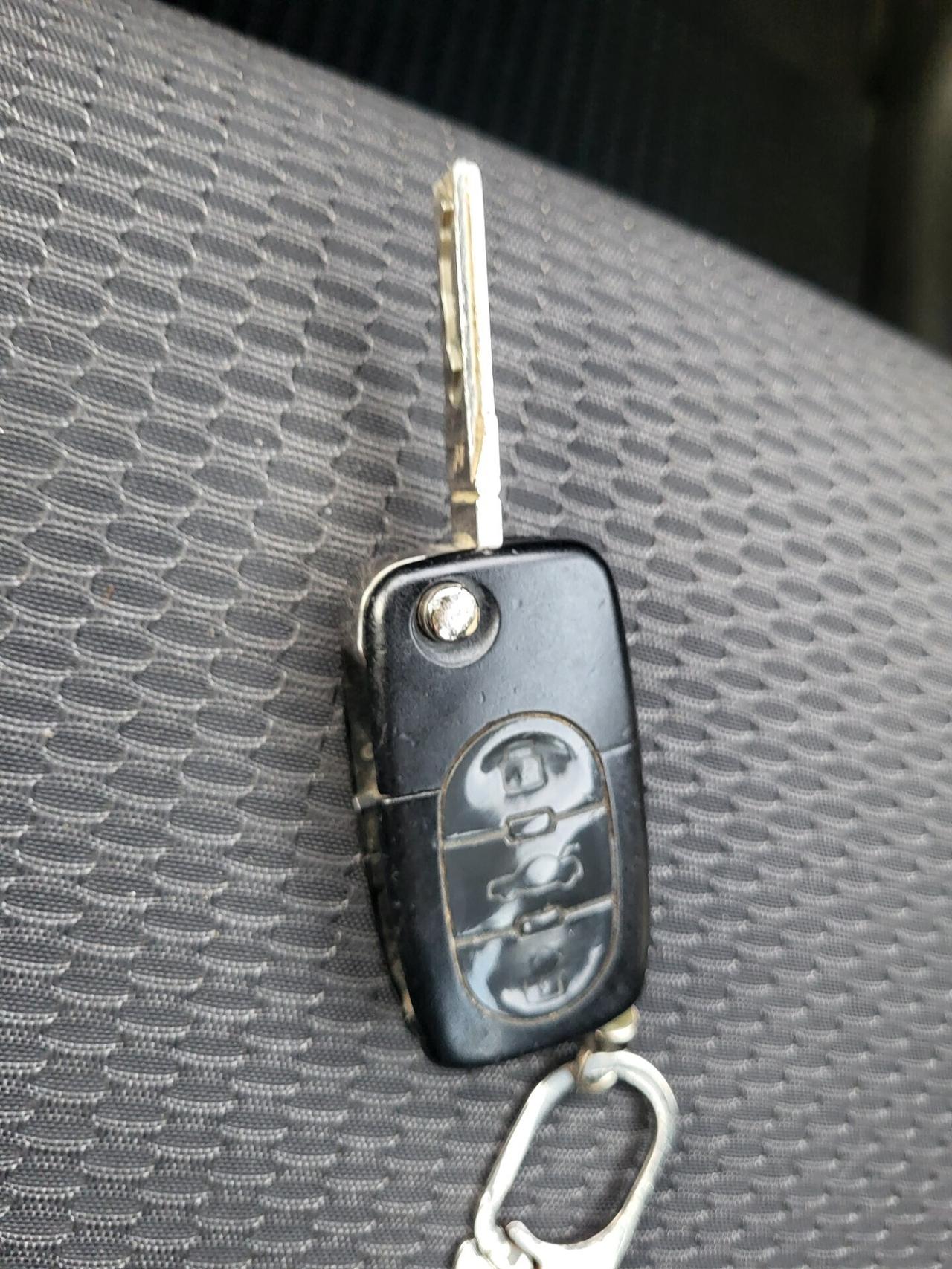 AUDI A2 1,4 TDI-UNICO PROPRIETARIO-FOTO 3 REVISION