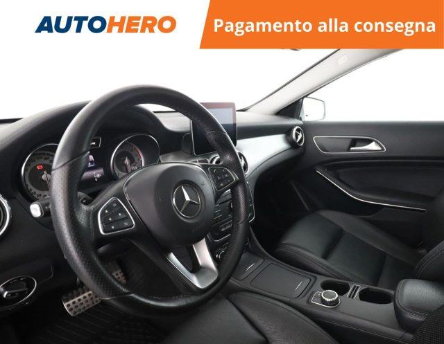 MERCEDES-BENZ GLA 200 d Automatic Sport