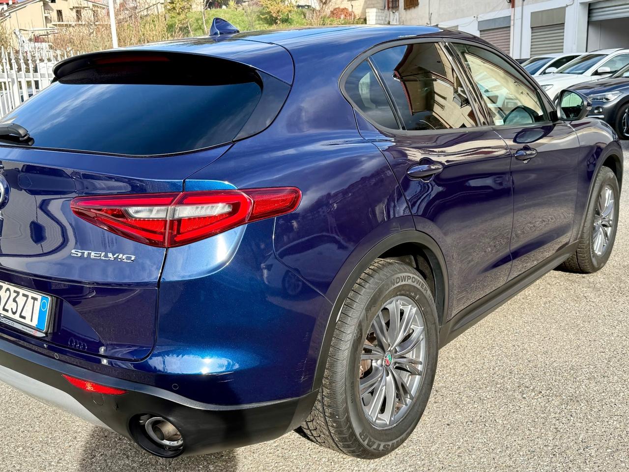 Alfa Romeo Stelvio 2.2 Turbodiesel 210 CV AT8 Q4 Executive