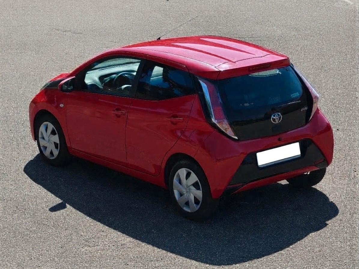 Toyota Aygo X 1.0 VVT-i 72 CV 5 porte Trend Air