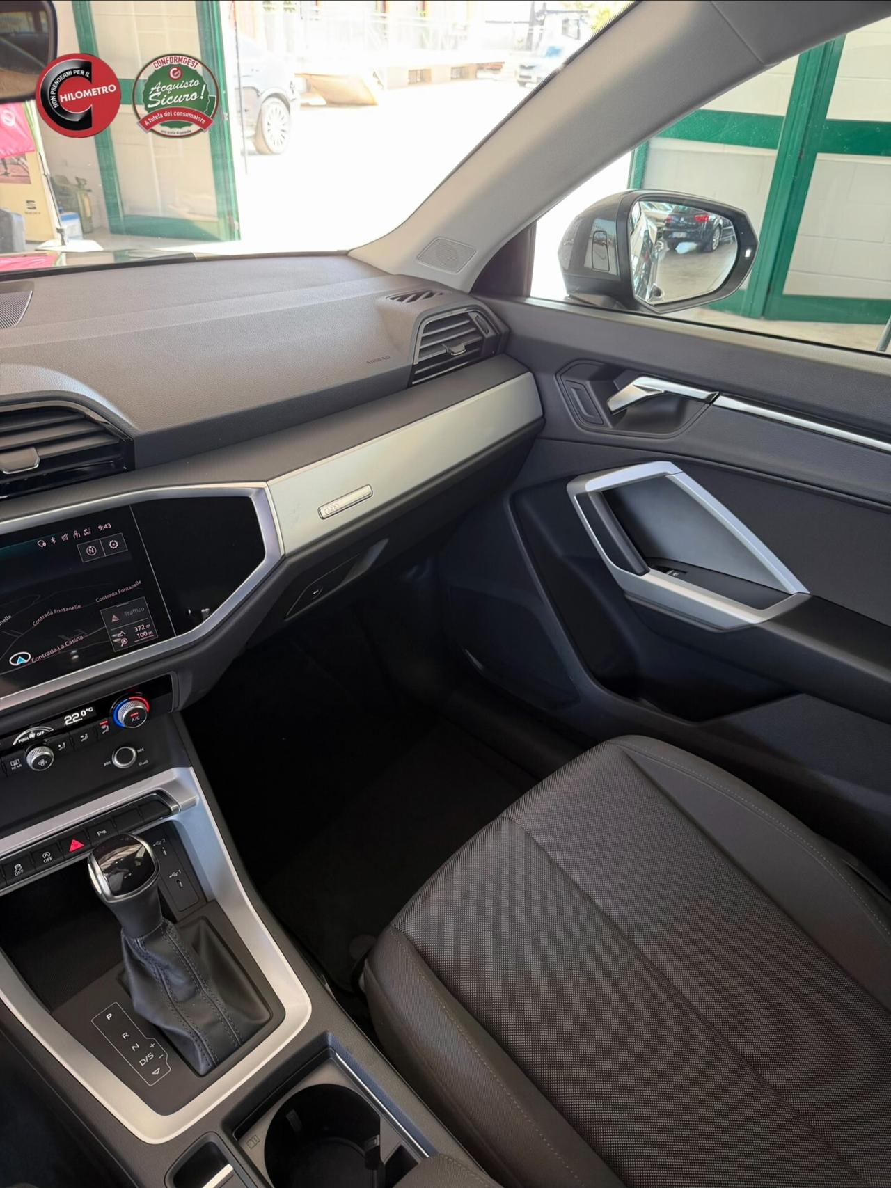Audi Q3 35 TDI S tronic Business