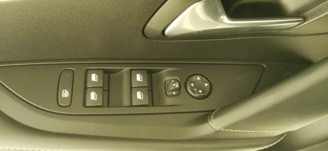 PEUGEOT 208 PureTech 100 Stop&Start 5 porte GT