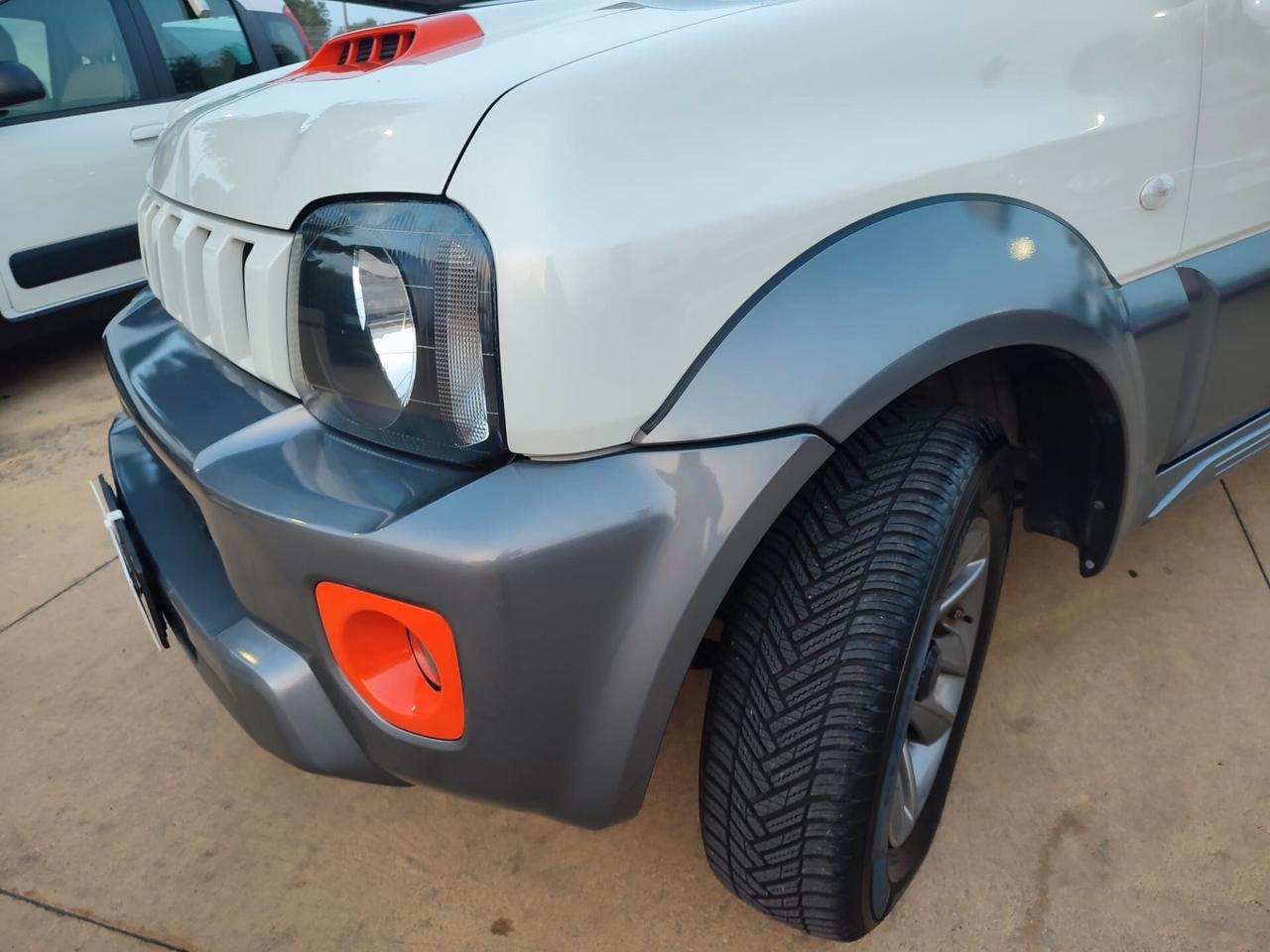 Suzuki Jimny 1.3 4WD Street