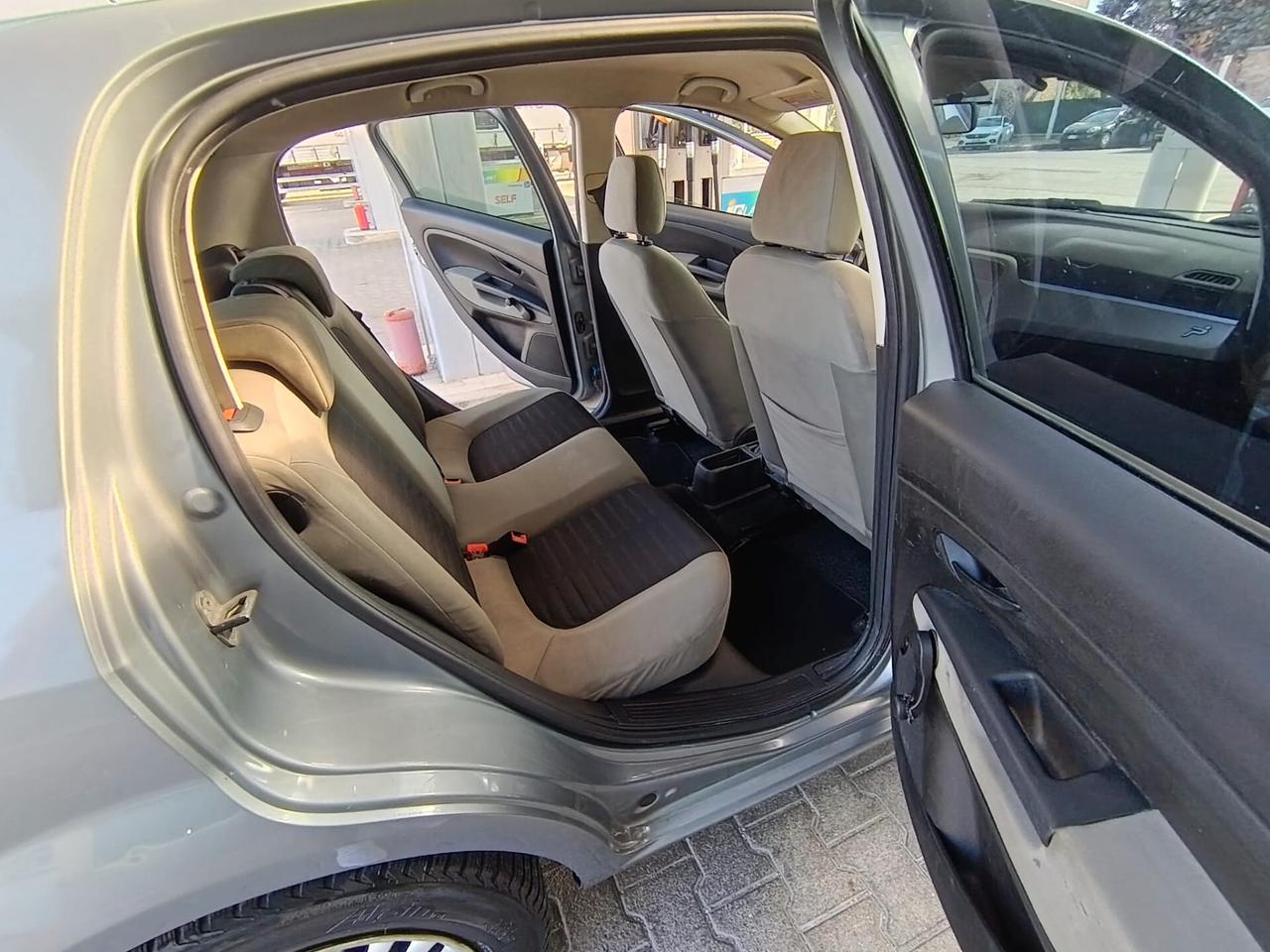 Fiat Grande Punto 1.3 MJT 75 CV 5 porte Active neopat occasione