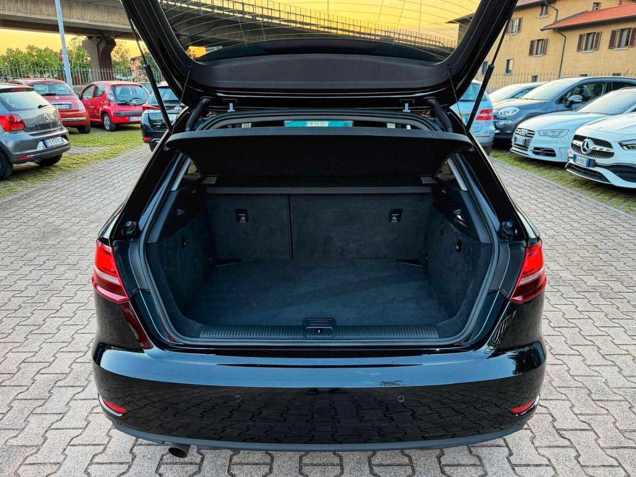 Audi A3 SPB 30 TFSI S tronic AUTOMATICA NAVIGA CRUISE SENSORI PDC