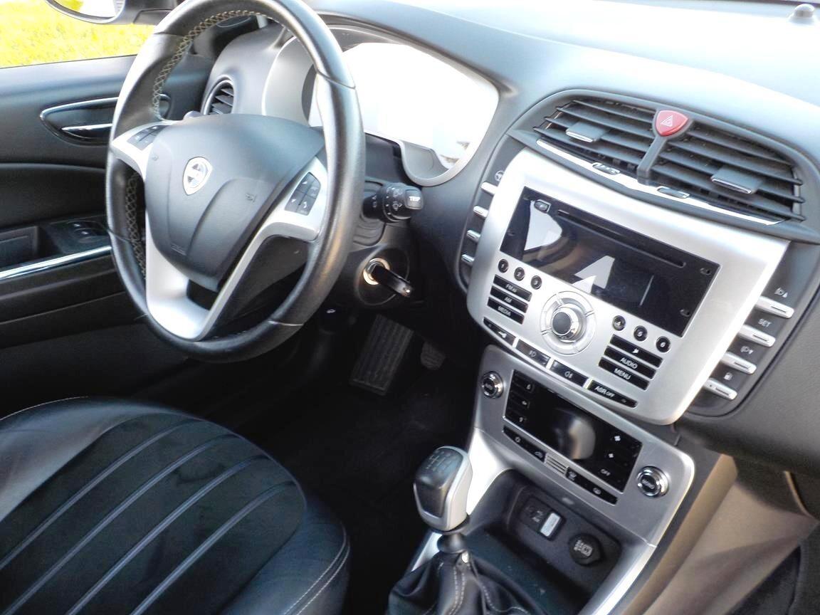 Lancia Delta 1.4 T-Jet 120 CV Platinum Ecochic GPL
