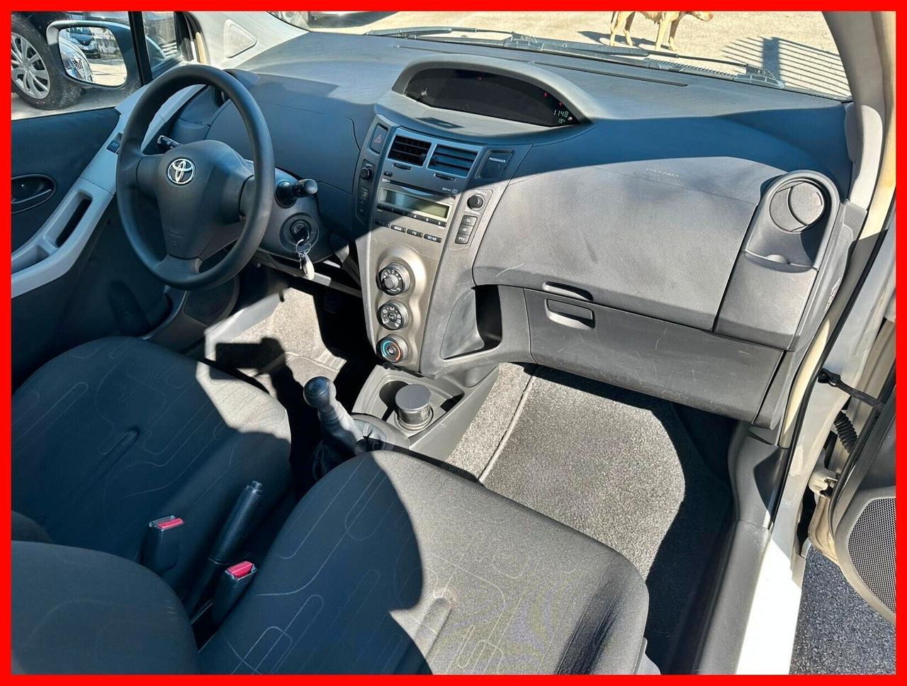 Toyota Yaris 1.0 5 porte Sol 99mila km
