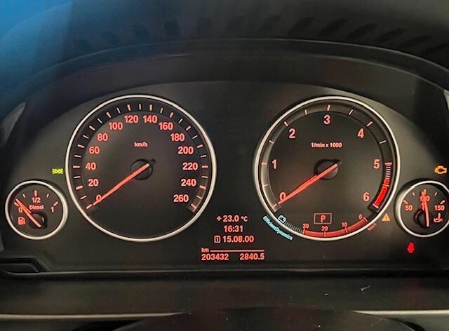 BMW 520 D 184 CV TOURING LUXURY PELLE TOTALE AUTOMATICO NAVI CERCHI SEDILI ANT. A REGOLAZIONE ELETTRICA