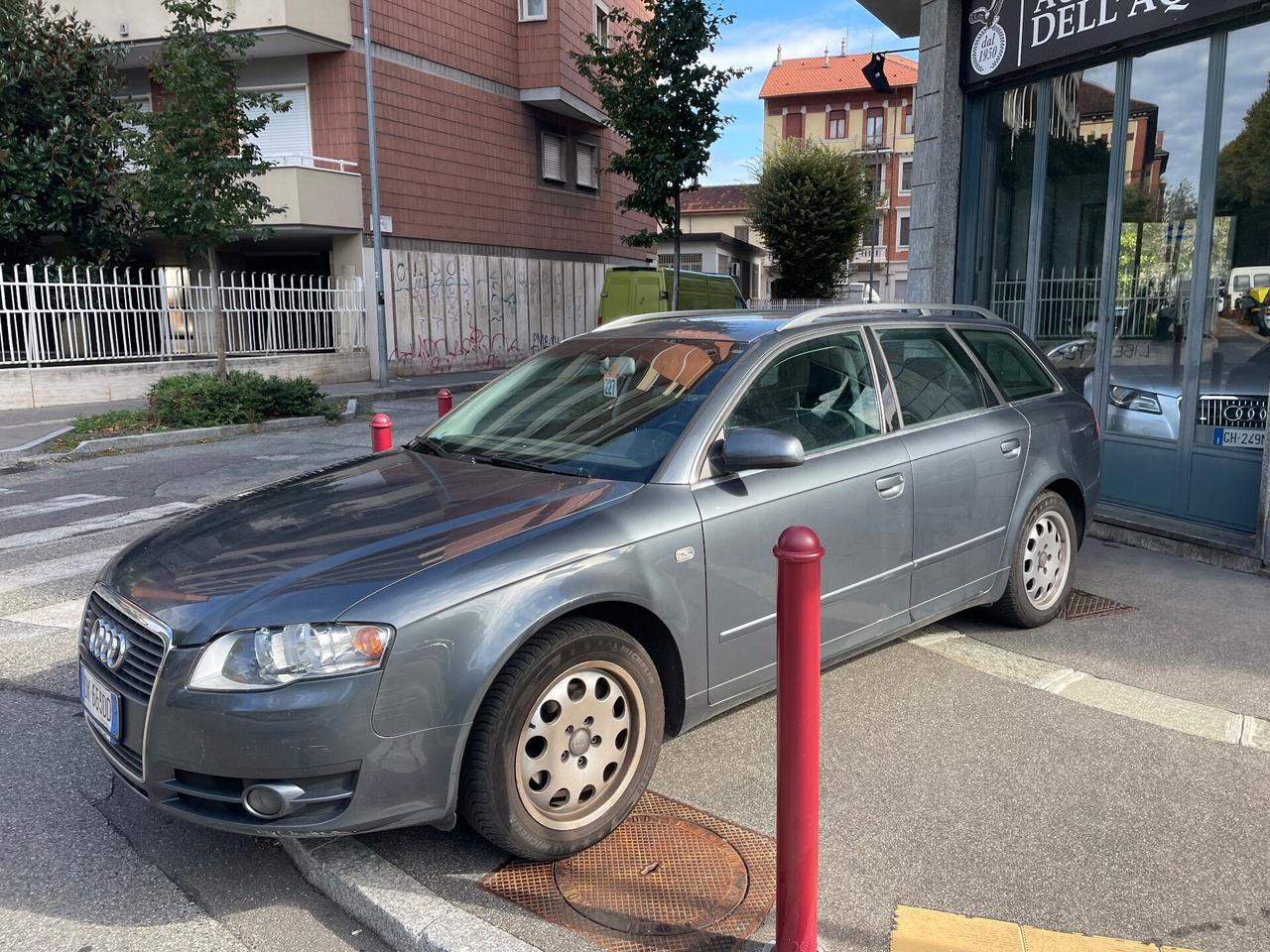 Audi A4 2.0 TDI 140cv/1PROP/GARANZIA 12 MESI
