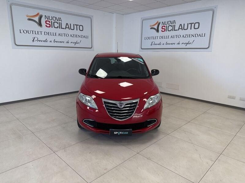 Lancia Ypsilon III 2011 1.2 8v Gold 69cv