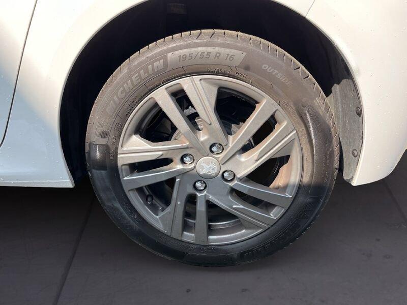 Peugeot 208 II 2019 1.2 puretech Active Pack s&s 75cv