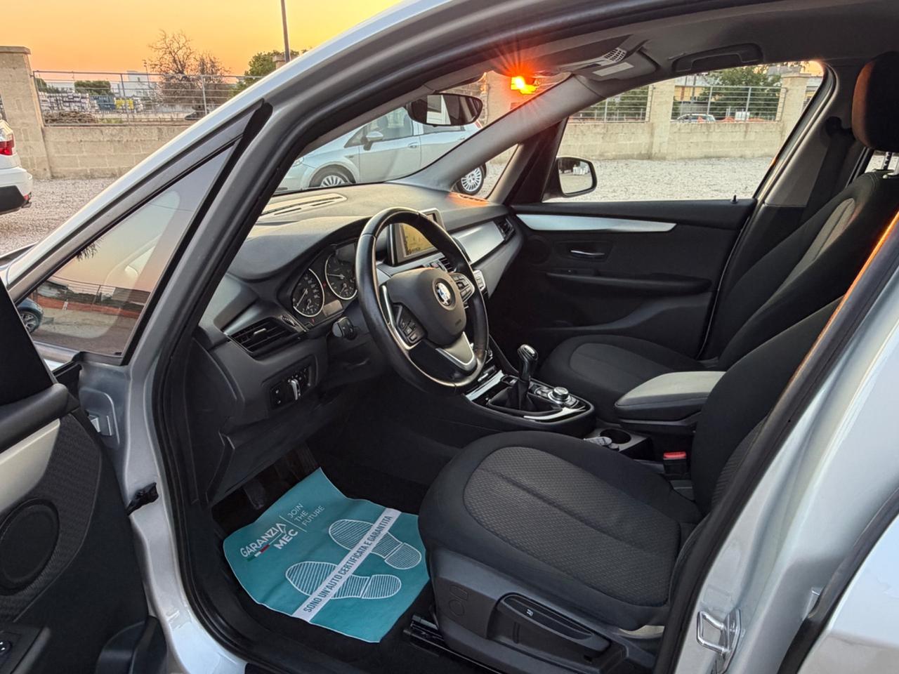 Bmw 2er Active Tourer 216d Luxury