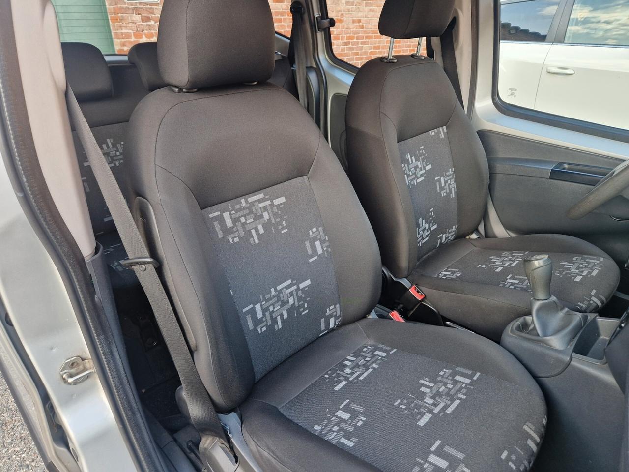 Fiat Qubo 1.3 75CV Diesel Euro4, Servosterzo, Clima
