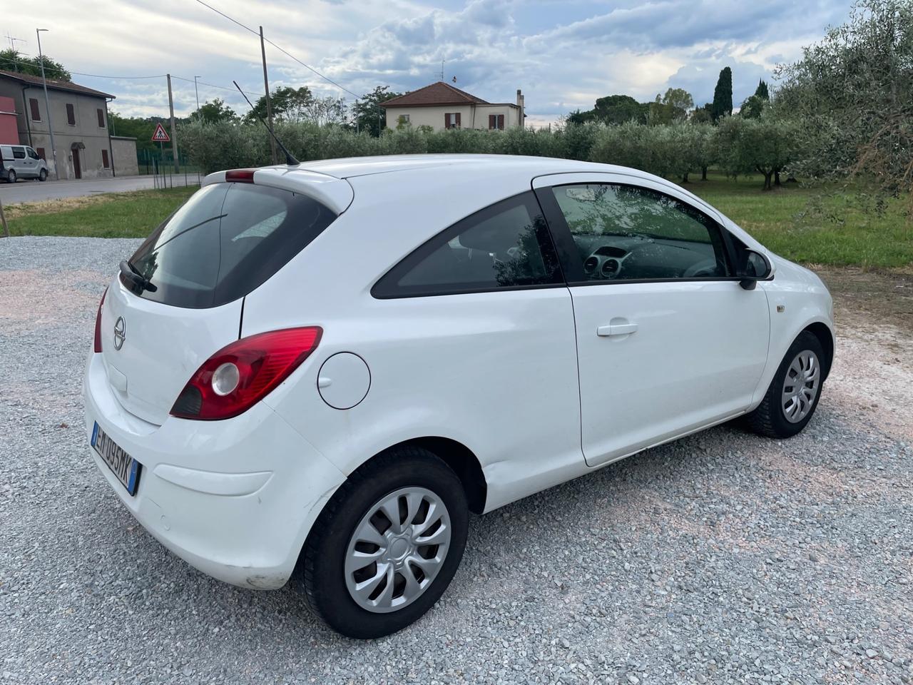 Opel Corsa 1.2 85CV 3 porte GPL-TECH Elective