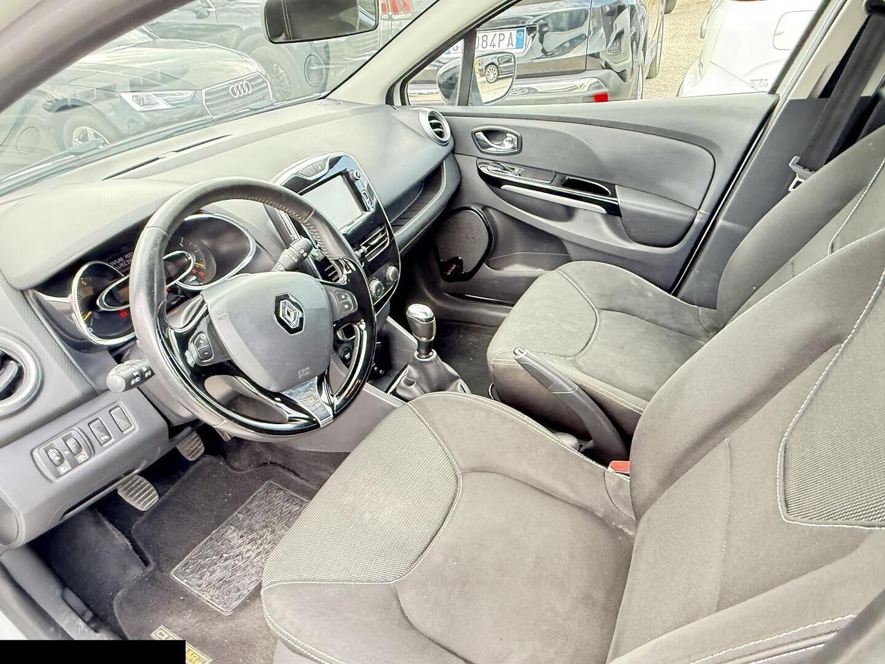RENAULT CLIO 1.5DCI NAVI CAMERA-per neopatentati