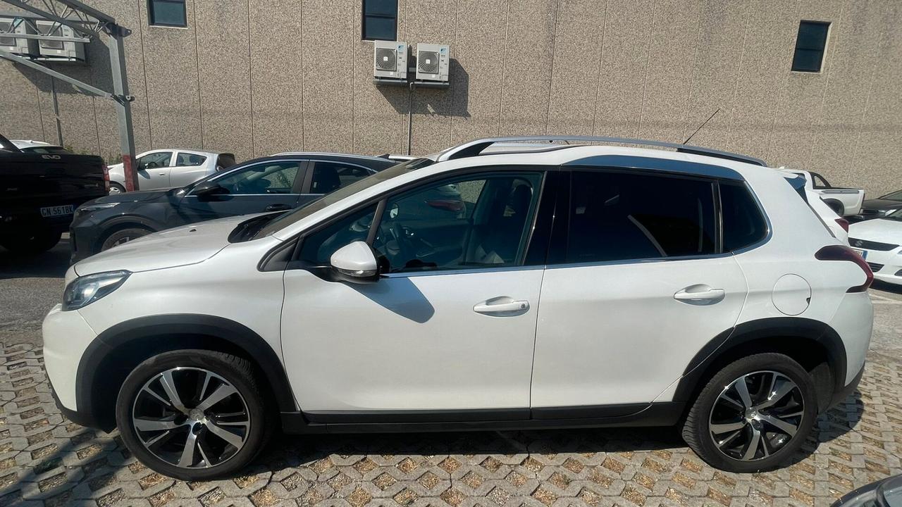 Peugeot 2008 BlueHDi 100 Allure