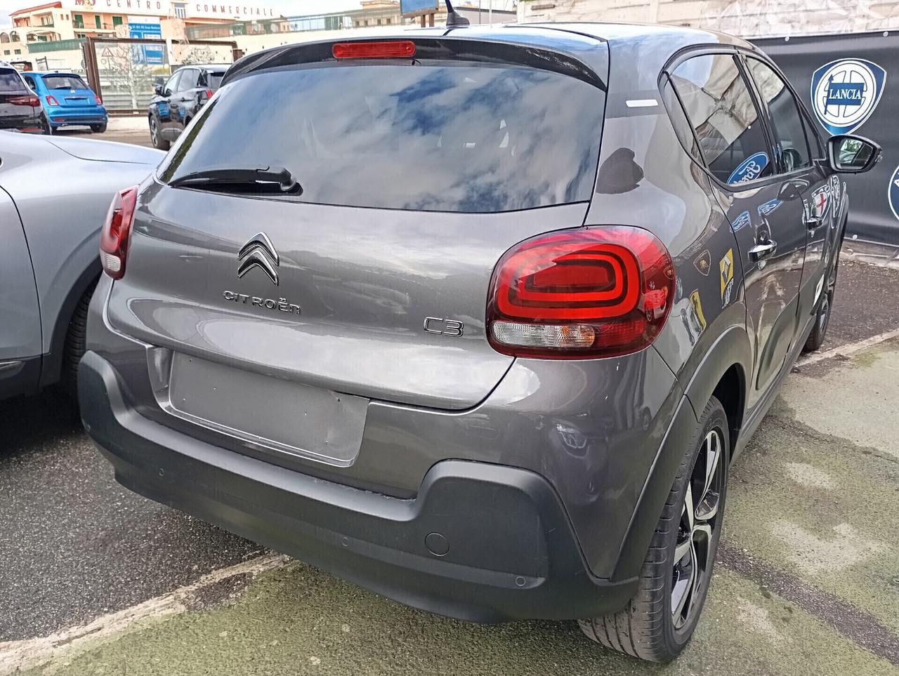 Citroen C3 1.2 PureTech 83CV Shine Pack
