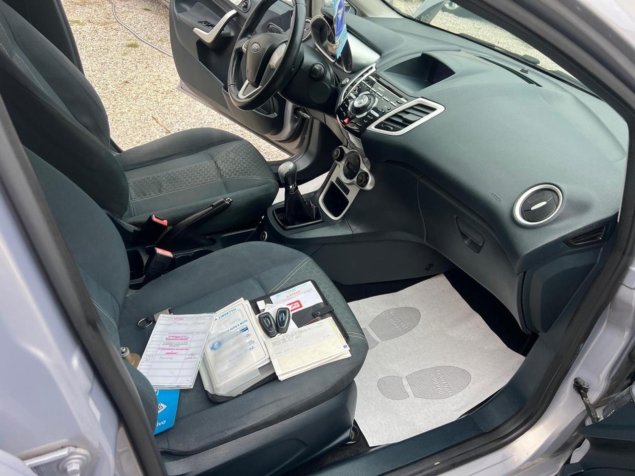 Ford Fiesta 1.4 5 porte Bz.- GPL Titanium