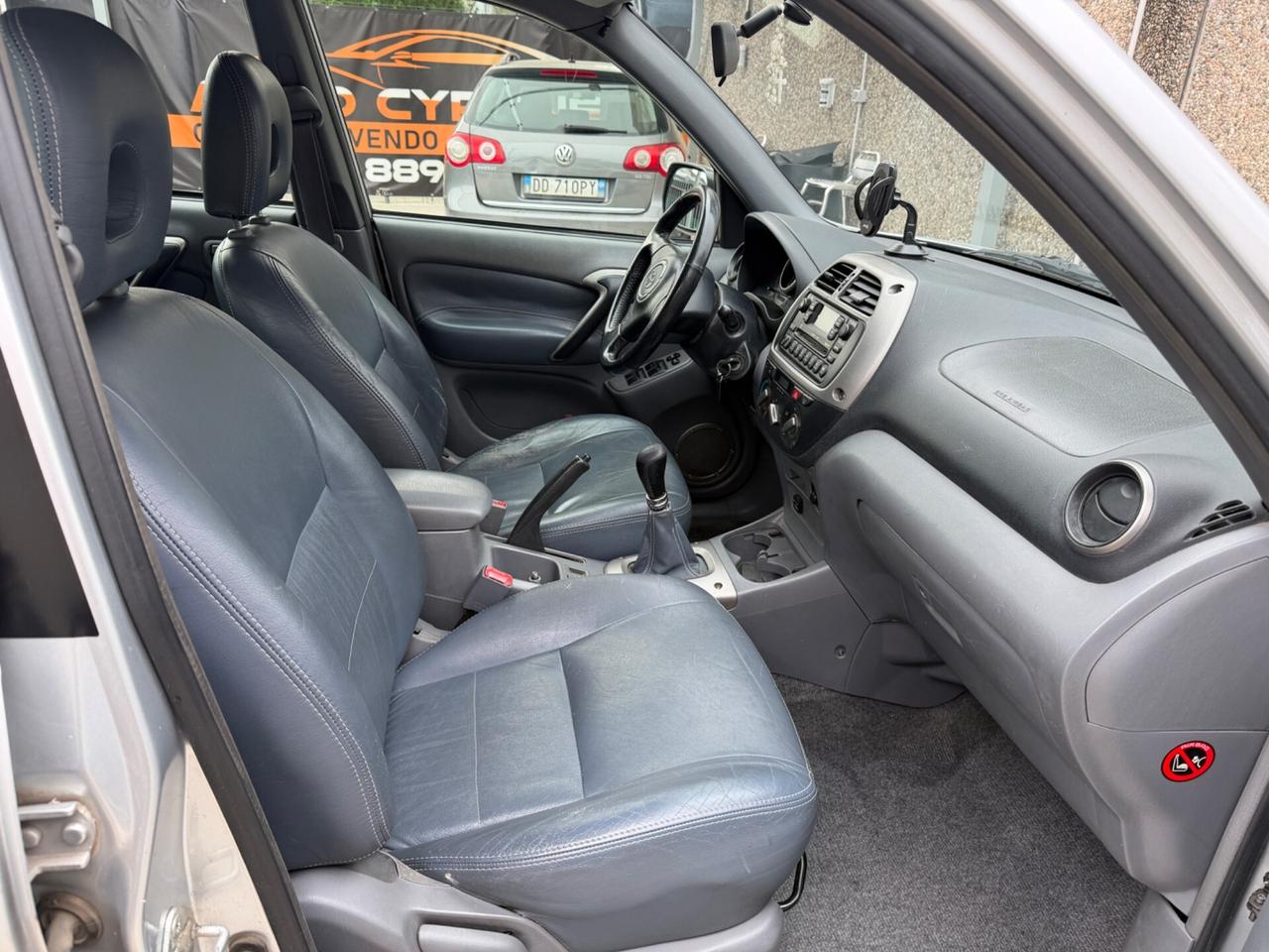 TOYOTA RAV4 2.0 16V BENZ-GPL 2032 4X4 UNI PROP