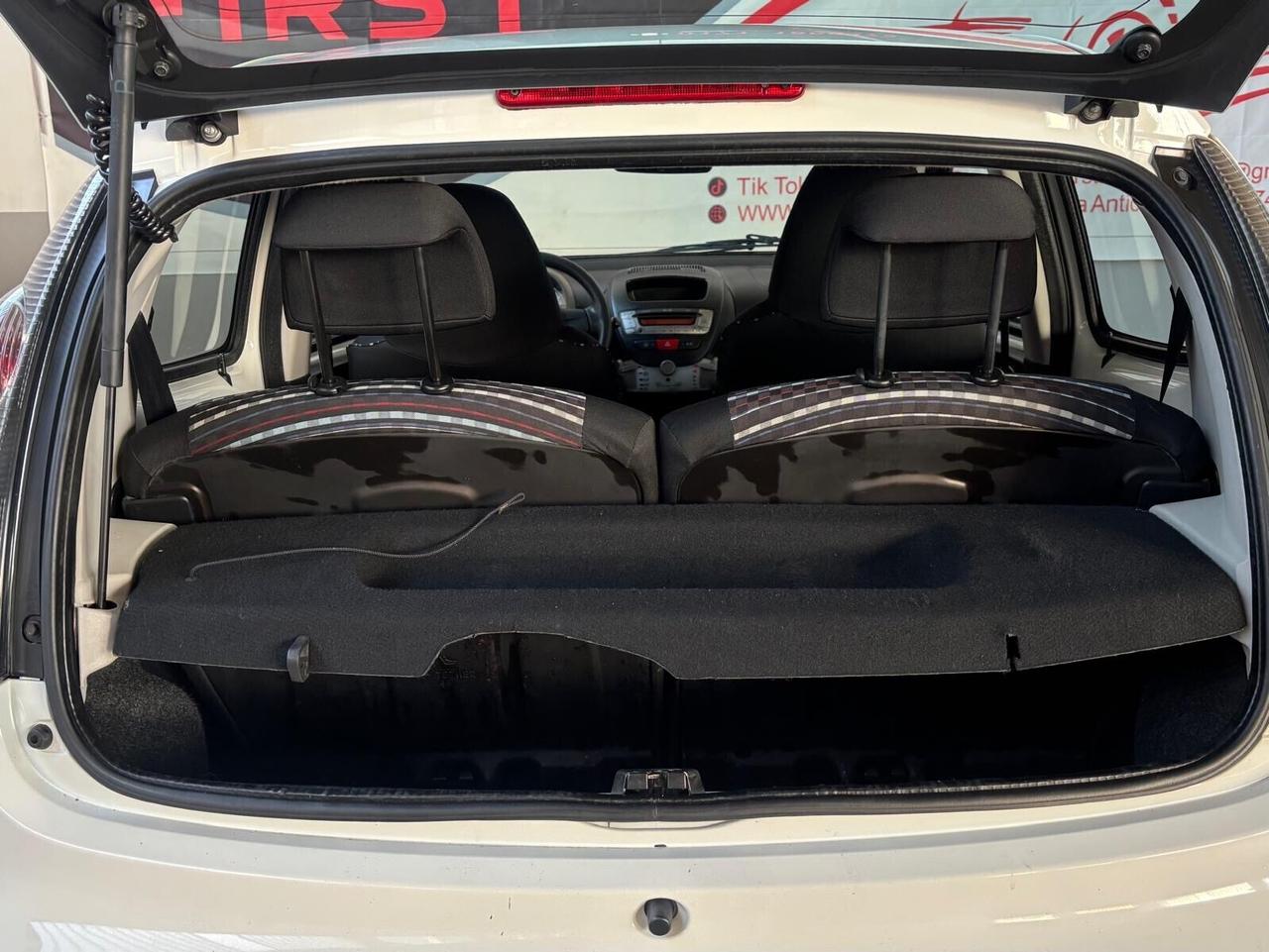 Citroen C1 1.0 5P Vanity Fair 10