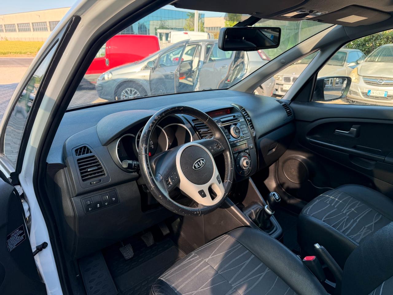 Kia Venga 1.6 CRDi VGT TX