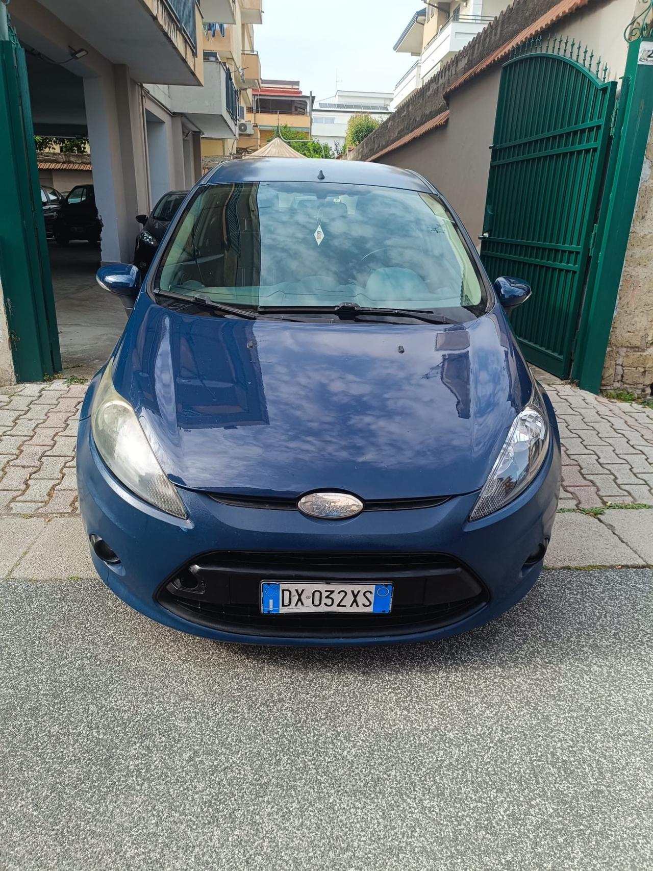 Ford Fiesta 1.4 5 porte Bz.- GPL Titanium
