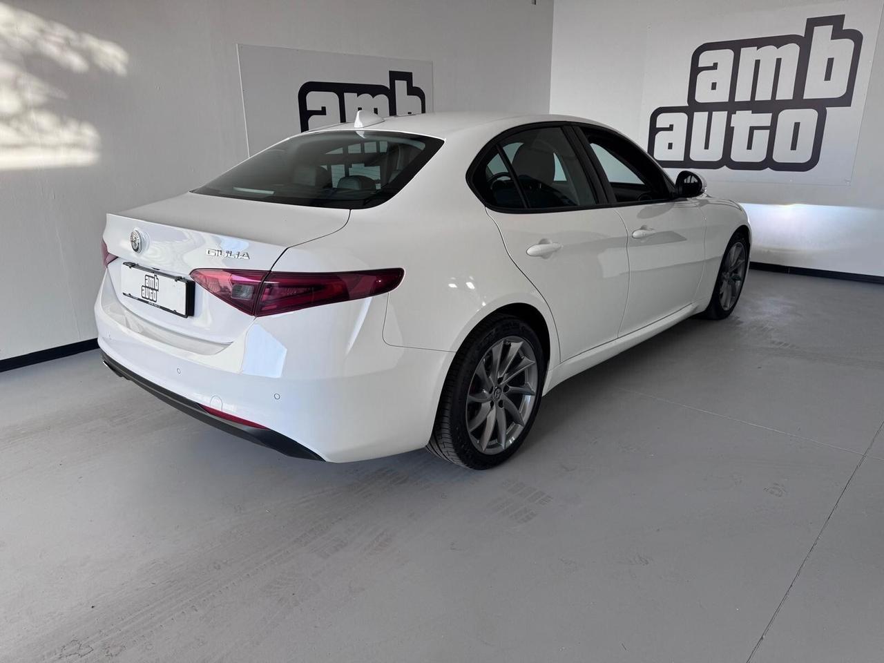 Alfa Romeo Giulia 2.2 Turbodiesel 160 CV AT8 Executive