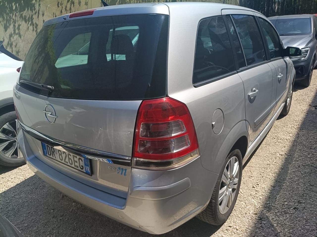 Opel Zafira 1.6 16V ecoM 94CV Cosmo 7 POSTI METANO
