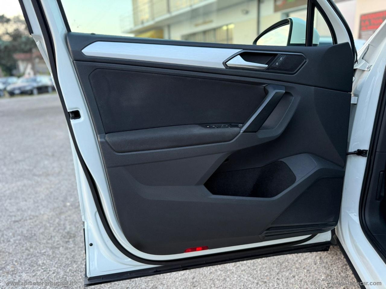 VOLKSWAGEN Tiguan 1.6 TDI Style BMT