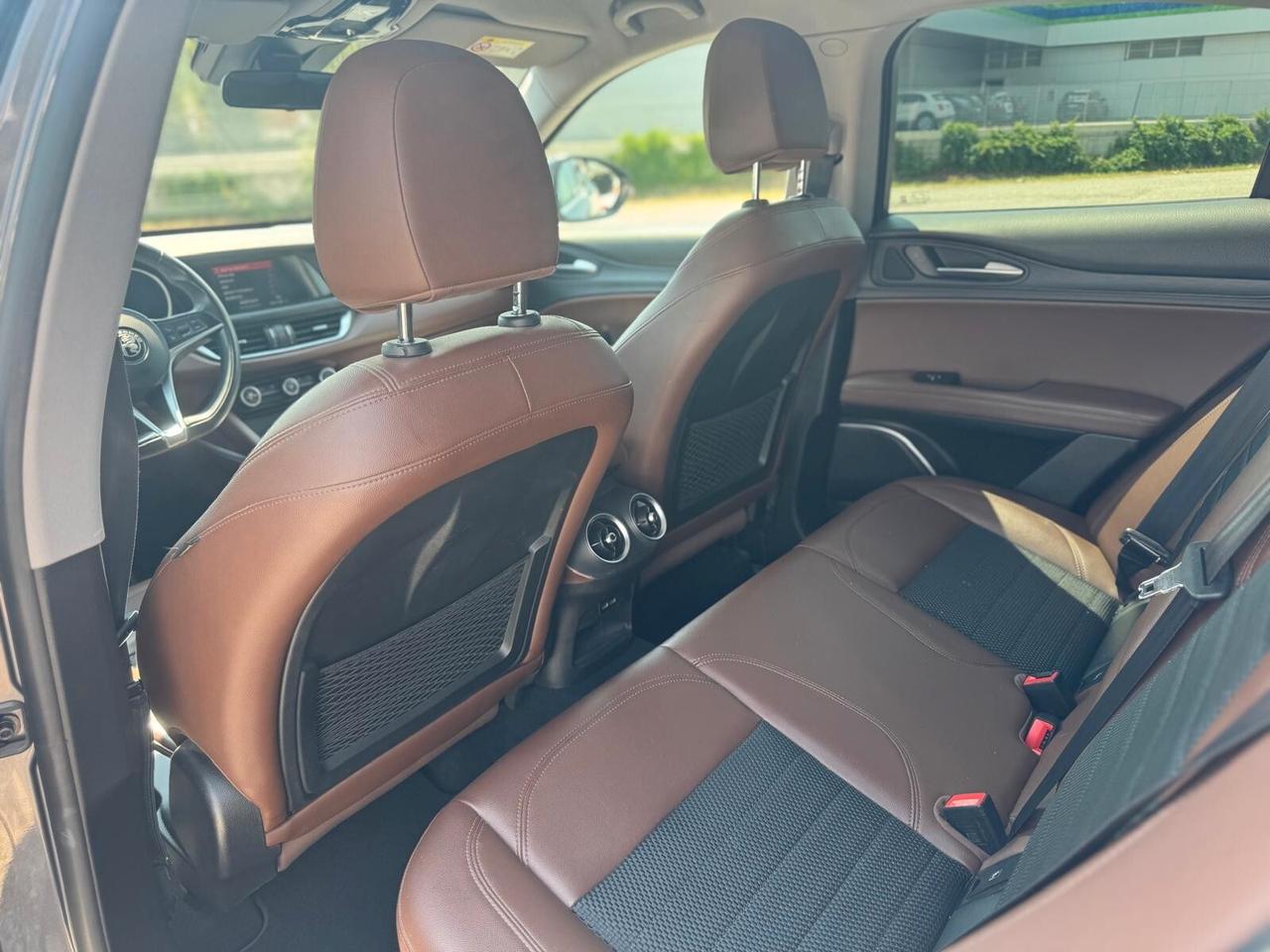 Alfa Romeo Stelvio 2.2 Turbodiesel 210 CV AT8 Q4 Business