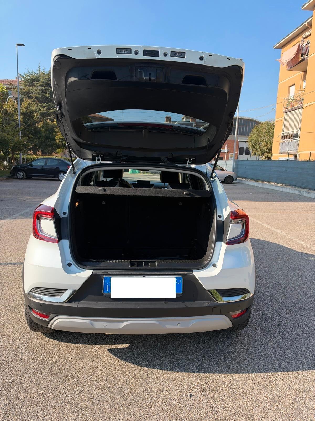 Renault Captur 1.0 tce Gpl - NAV. - NEOP. - 12 MESI DI GARANZIA -