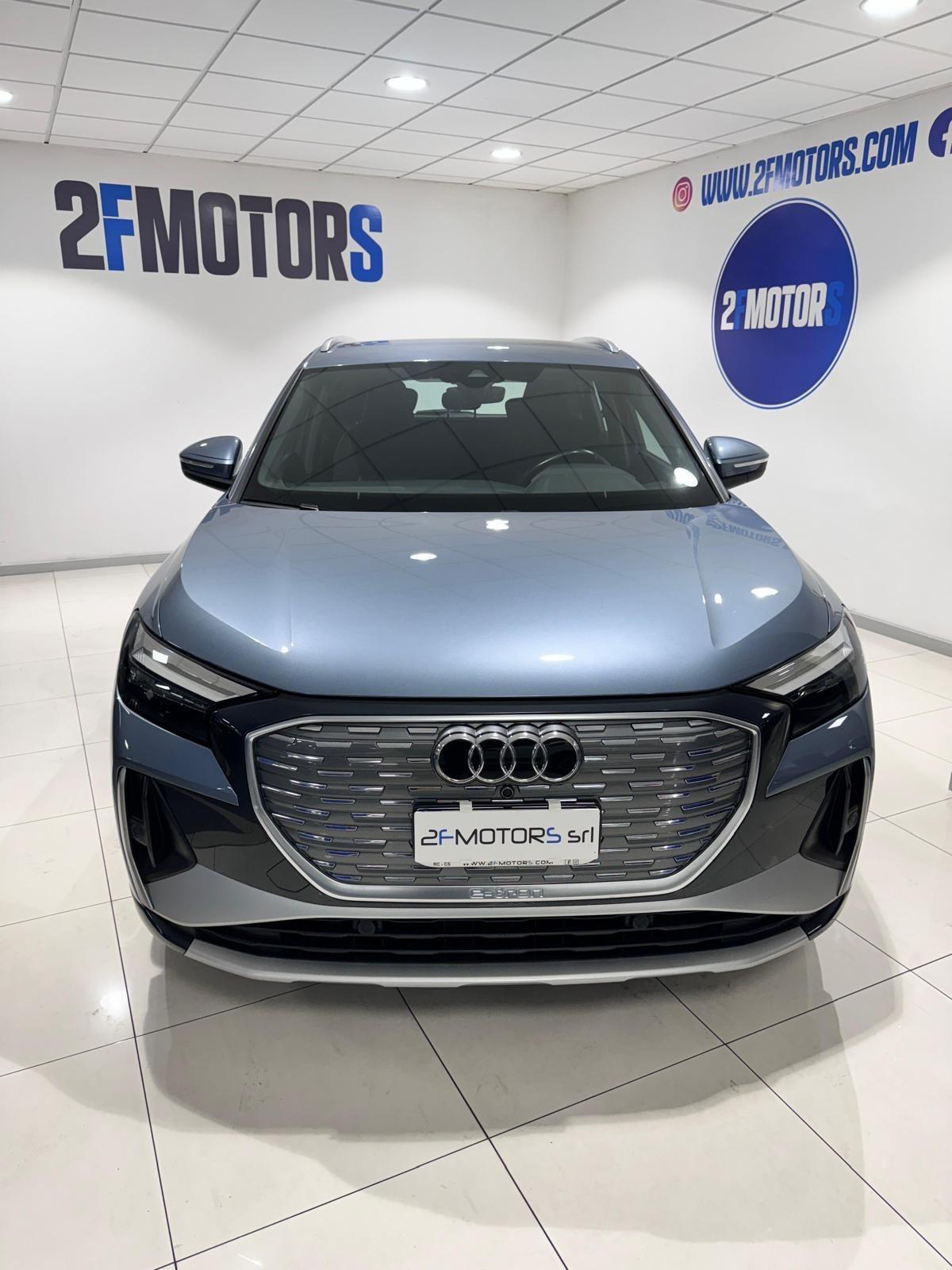 AudiQ4 e-tron 40 S line edition