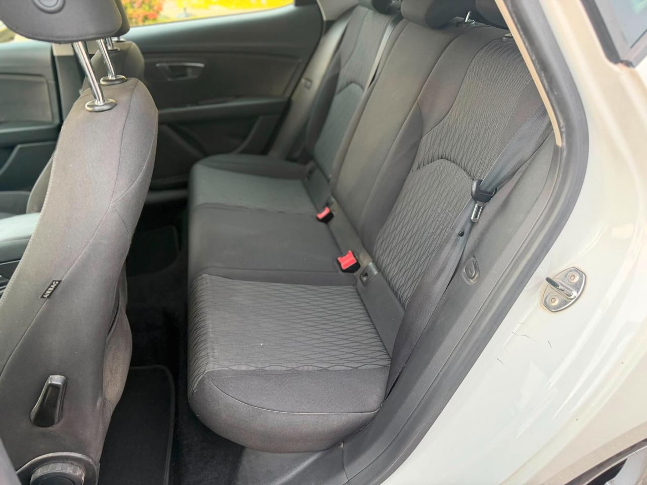 Seat Leon 1.6 TDI 5p. Style 105cv