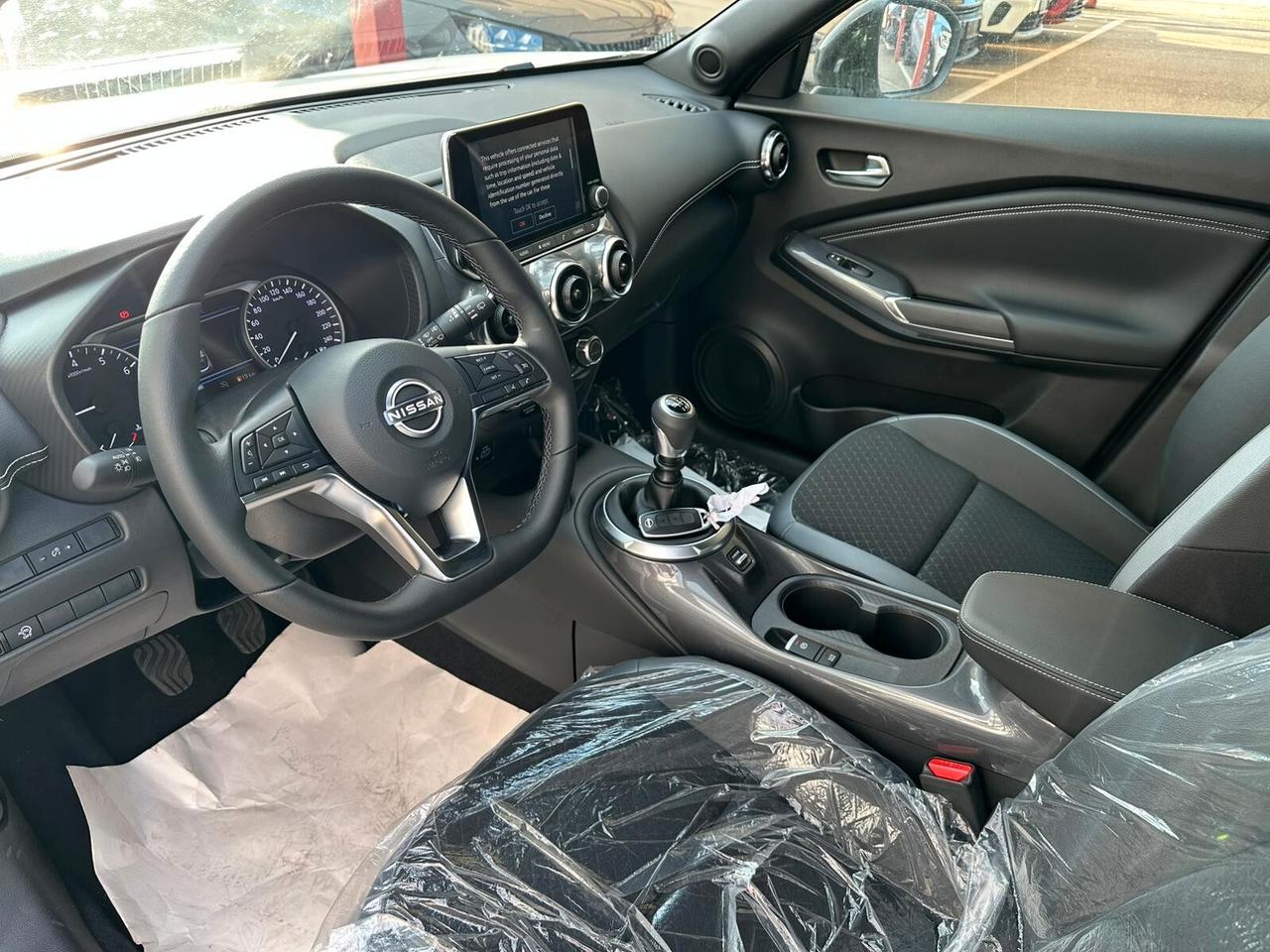 Nissan Juke 1.0 DIG-T 114 CV N-Connecta