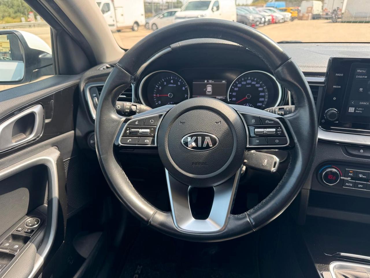 Kia Ceed 1.0 T-GDi 120 CV 5p. URBAN