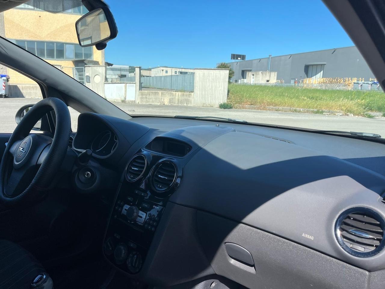 Opel Corsa 1.3 CDTI Club 141000 KM